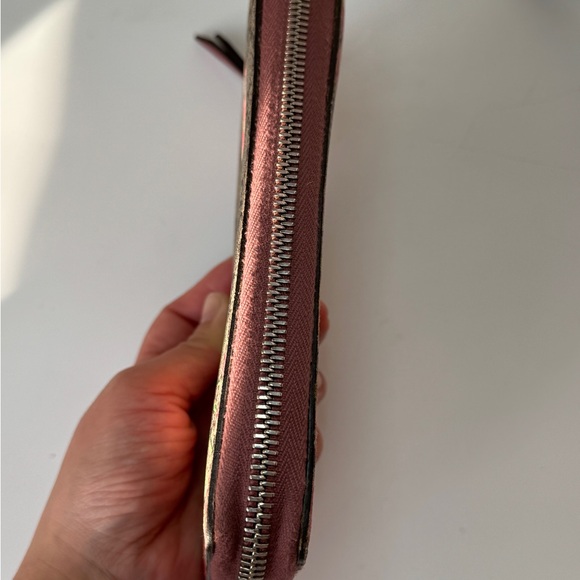 Gucci GG Supreme Monogram Blooms Zip Wallet Multicolor - Picture 6 of 10